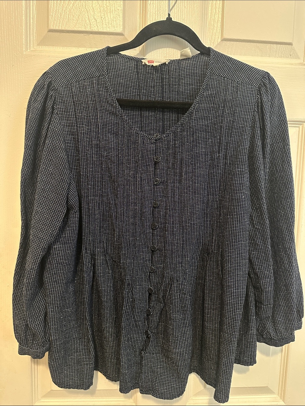 Levi's Women’s Gina Blouse, Navy Blue Micro-Plaid Button-Front Women's top